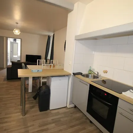 - Centre - 3 Couchages - Proche Gare - 1 - 5 Personnes - Wifi - Gere Par Presta-zen'services *