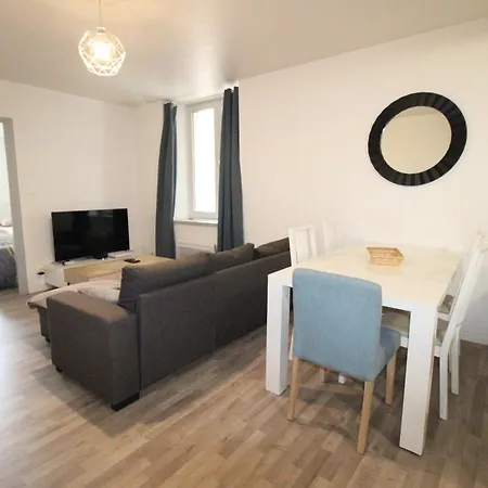 - Centre - 3 Couchages - Proche Gare - 1 - 5 Personnes - Wifi - Gere Par Presta-zen'services Apartment Verdun-sur-Meuse