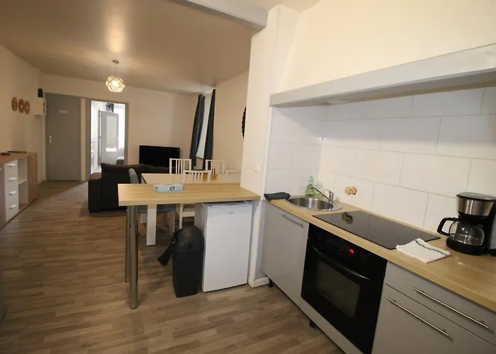 - Centre - 3 Couchages - Proche Gare - 1 - 5 Personnes - Wifi - Gere Par Presta-zen'services *