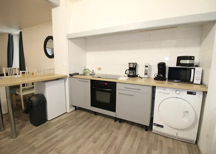 - Centre - 3 Couchages - Proche Gare - 1 - 5 Personnes - Wifi - Gere Par Presta-zen'services Apartmán *